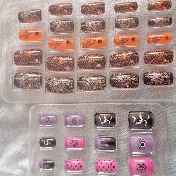 Halloween Nail Art Set - 24 PK - Picture 7 of 10